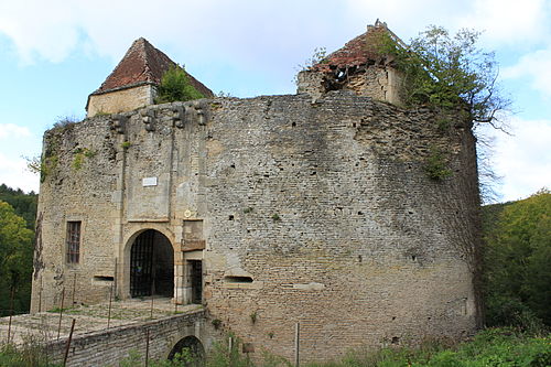 Asnières-en-Montagne