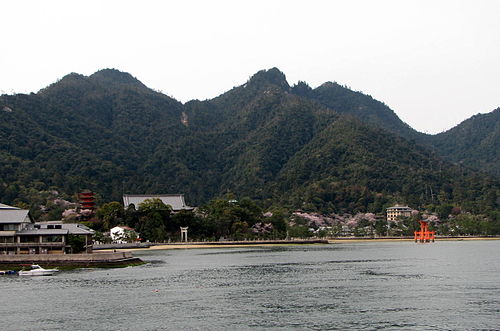 Itsukushima