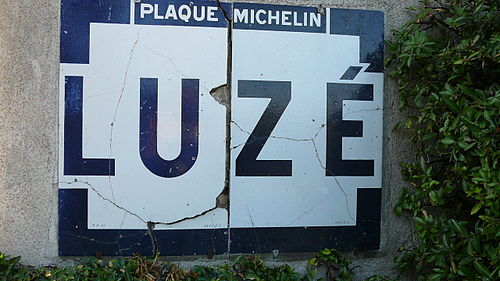 Luzé