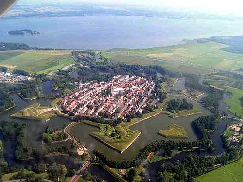 Naarden