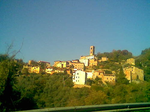 Uzzano