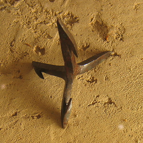 caltrop